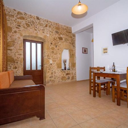 Christina Apartments Kissamos Luaran gambar